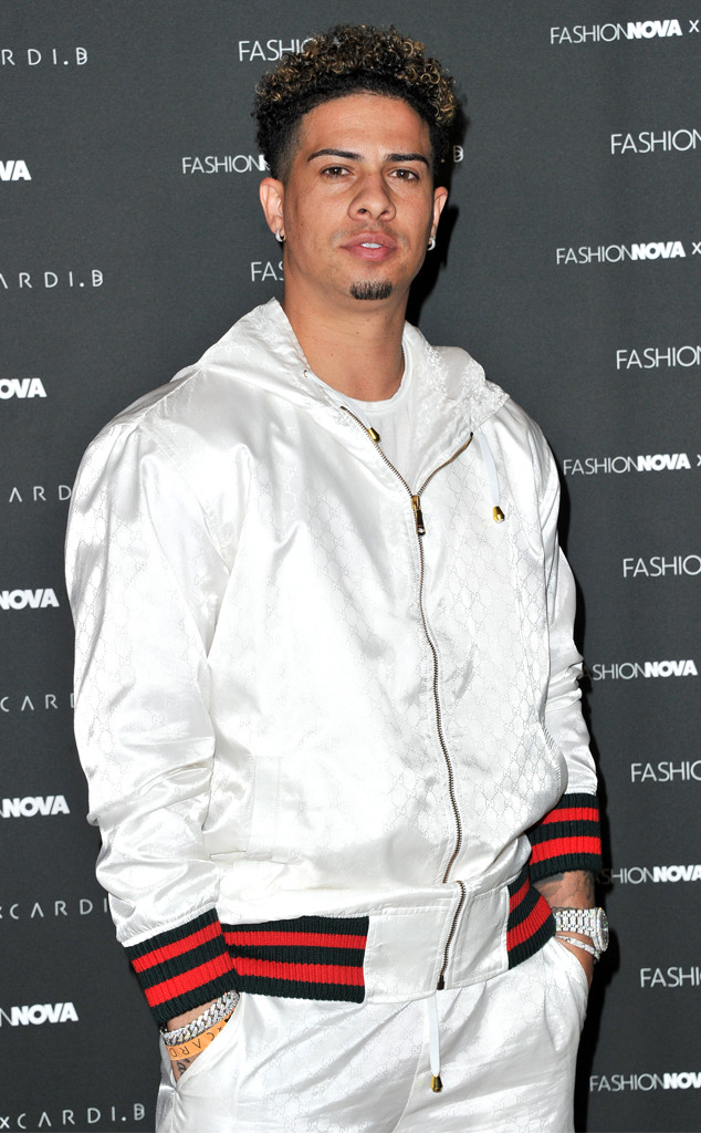 Austin McBroom of YouTube's ''Ace Family'' Slams Rape Allegation E! News